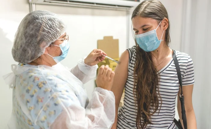 Vacinação contra HPV é retomada nas escolas municipais de Maceió
