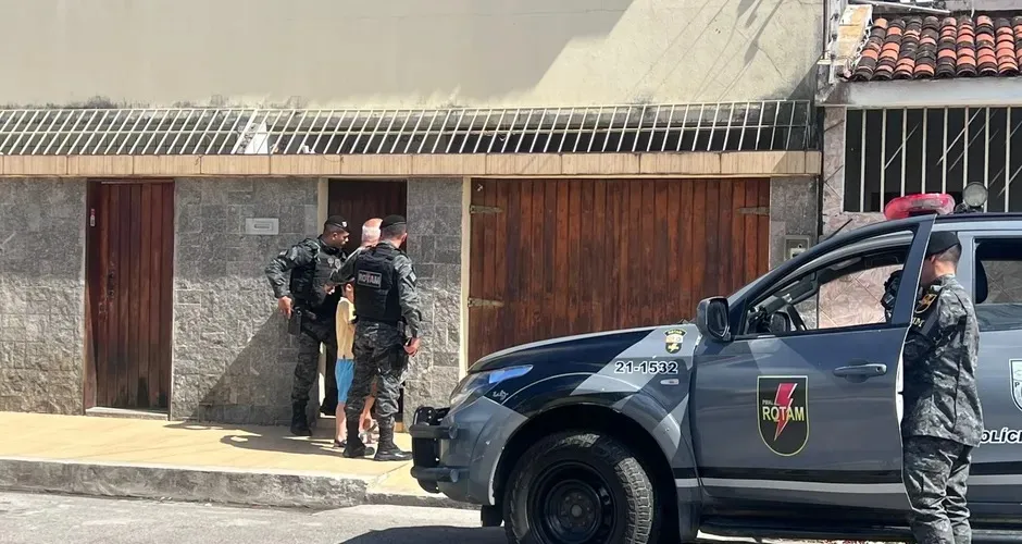 Idoso acusado de manter esposa em cárcere privado é liberado em Maceió