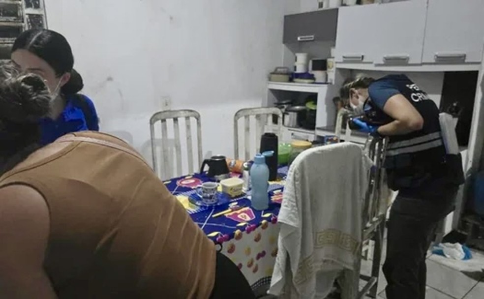 Polícia apura possível envenenamento que deixou três vítimas em Penedo