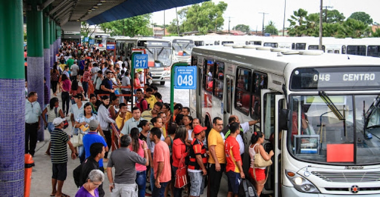 Empresas do transporte coletivo poderão assumir linhas da Veleiro