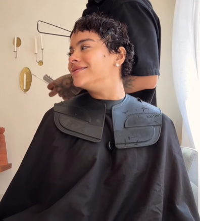 Bella Campos adota visual curto e fala sobre identidade e libertação em suas redes