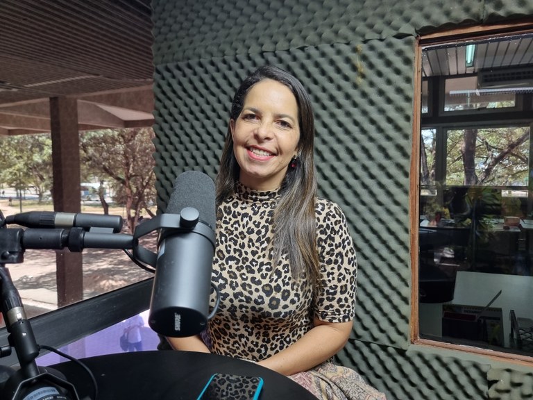 Professora da Ufal integra estudo sobre a realidade das mães no ensino superior