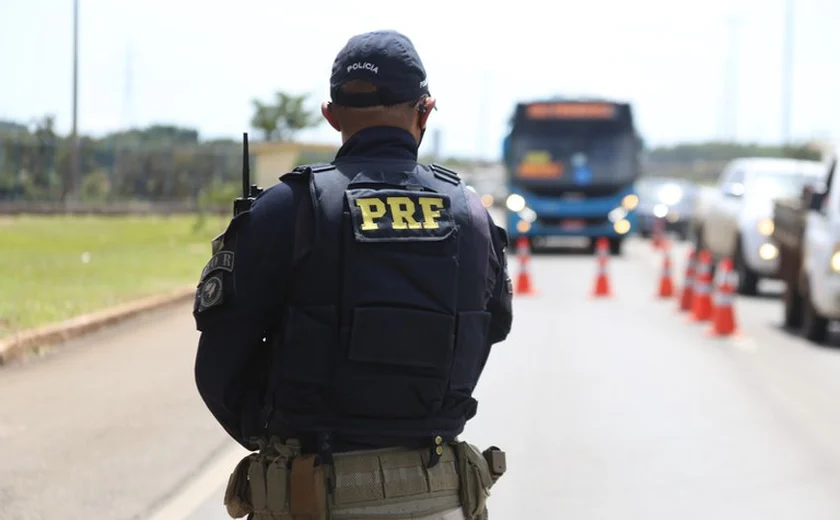 PRF prende foragido da Justiça condenado por estupro de vulnerável em Rio Largo