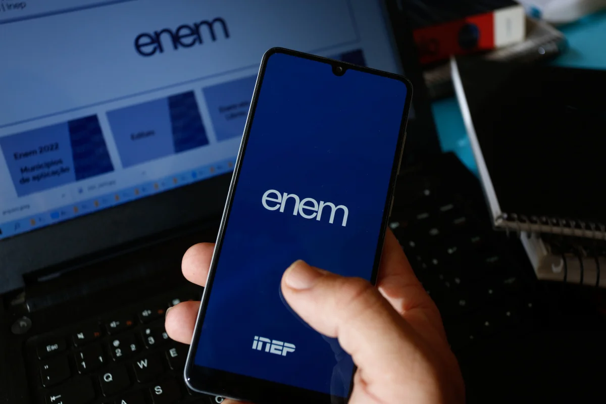 MEC aciona PF e anula três questões do Enem após suspeita de vazamento