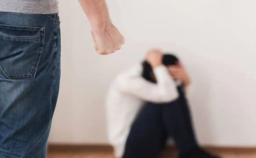 Oito casos de violência doméstica mobilizam PM em Maceió e Barra