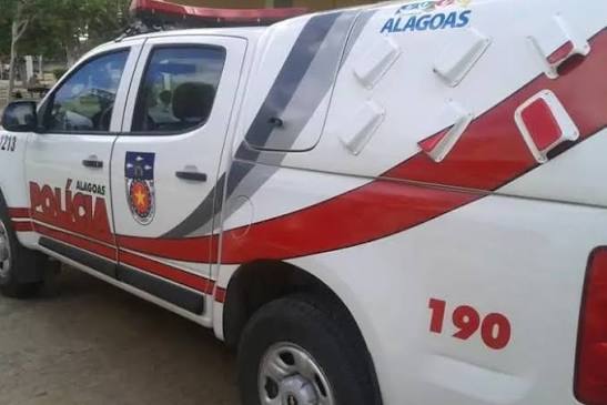 Homem suspeito de homicídio no Village é preso no Centro de Murici