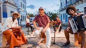 João Gomes, Mestrinho e Jota.pê lançam “Dominguinho Vol. 2”