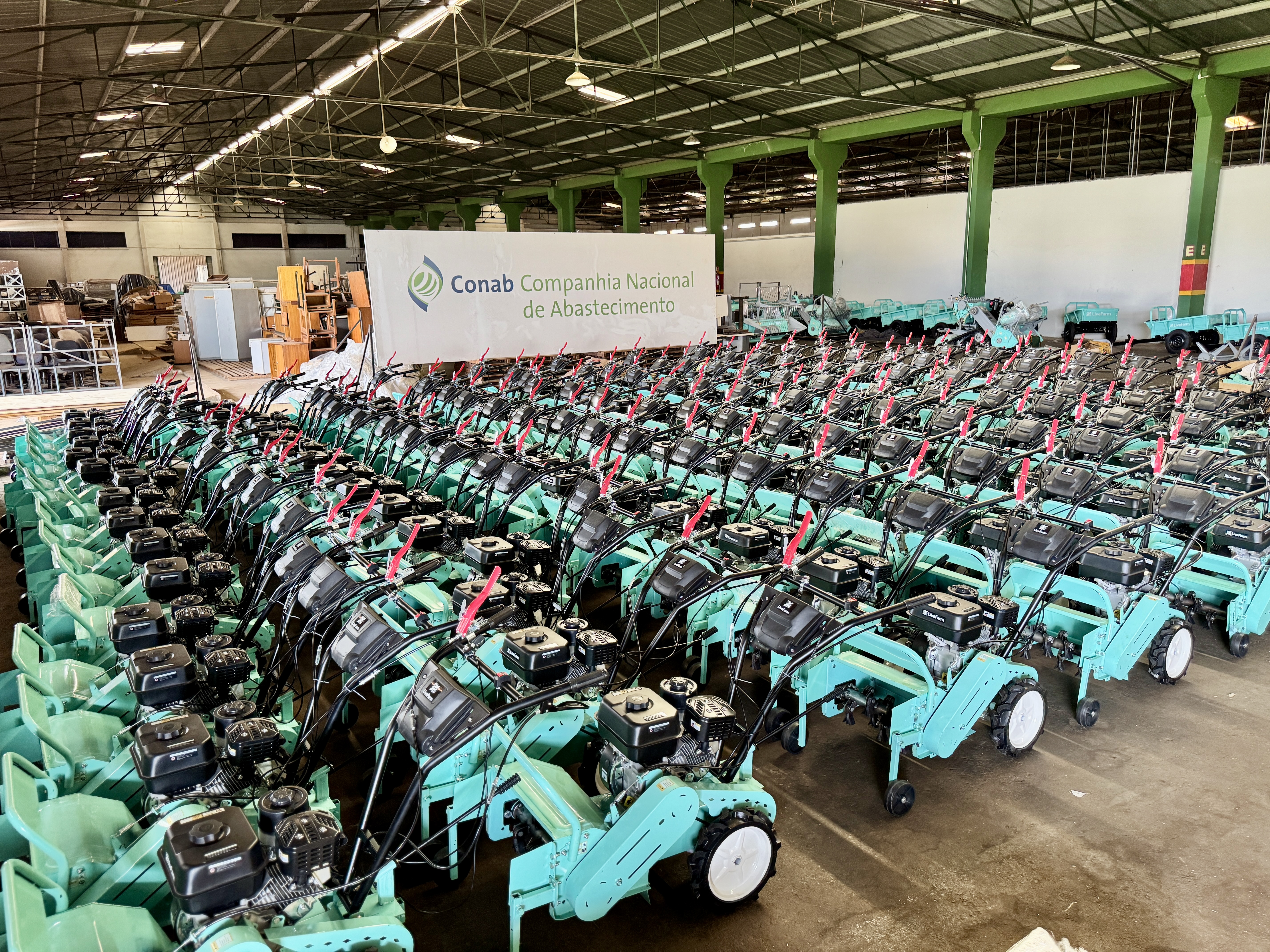 Conab inicia entrega de maquinários do projeto Mecaniza+ para fortalecer a agricultura familiar