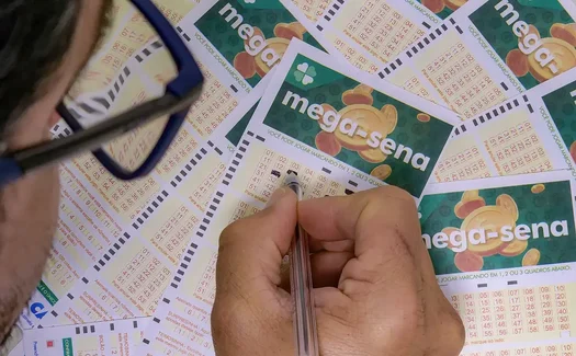 Mega-Sena pode pagar R$ 32 milhões