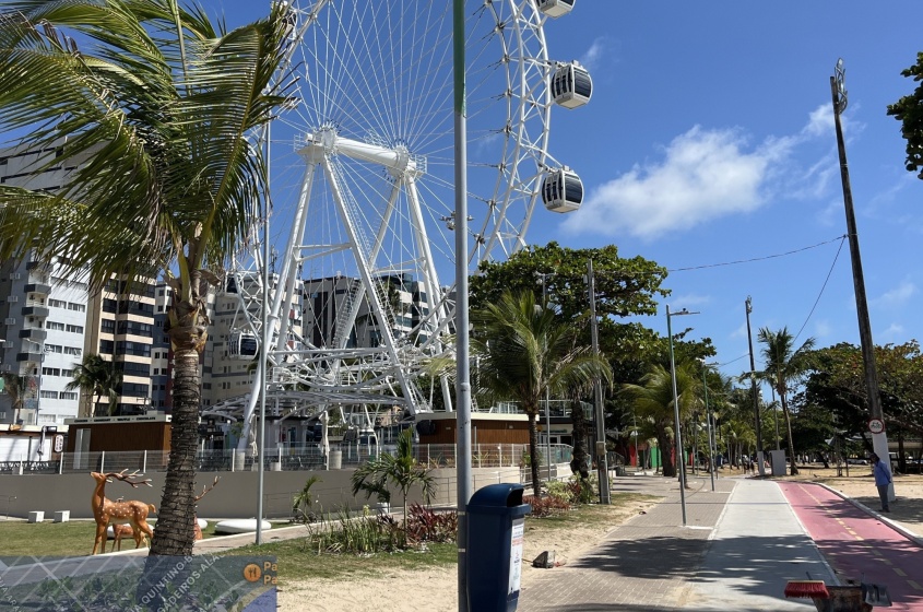 Orla da Ponta Verde ganha reforço ambiental na abertura do Natal de Todos Nós