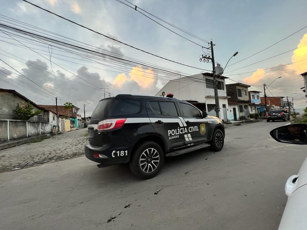Homem é alvejado e morto em plena via pública na Santa Lúcia