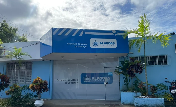 PGE arquiva PAD e inocenta merendeira acusada de abandono de cargo