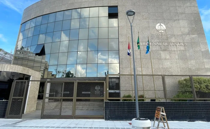 Homem é condenado por atear fogo na casa da ex-companheira