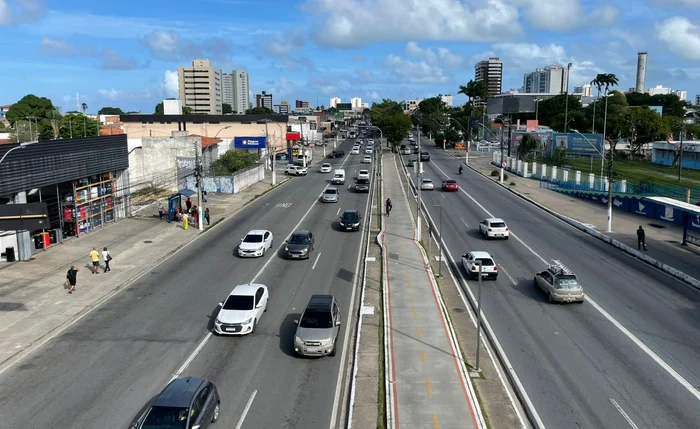 MPAL defende troca do nome da Avenida Fernandes Lima por Tia Marcelina