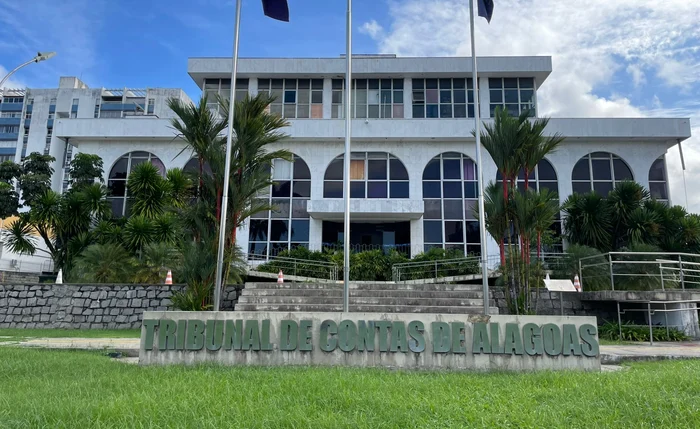 Mudanças no TCE-AL geram reação entre servidores da Corte