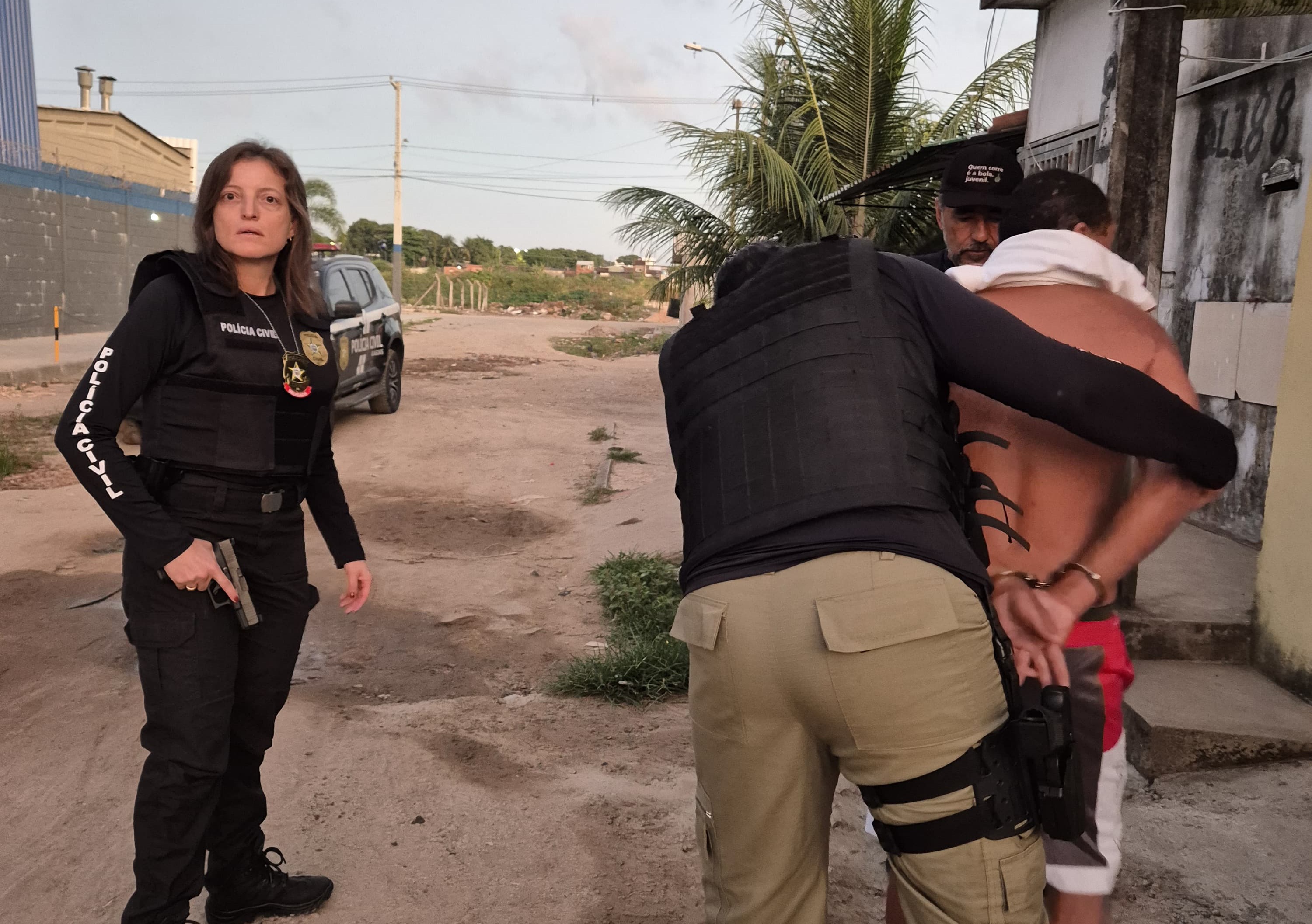 Polícia Civil realiza operações em três cidades de Alagoas e em Goiás