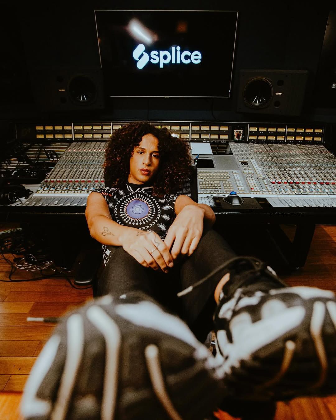 Semana do Natal no Rex Bar reúne festas, shows e diversidade cultural