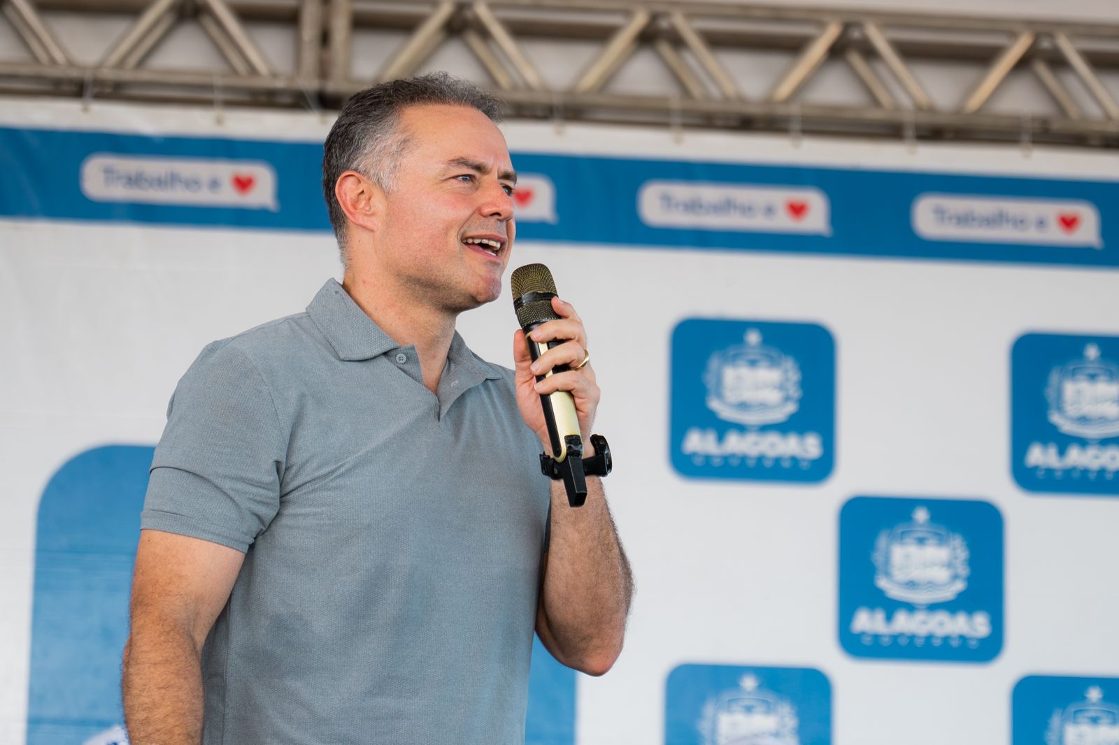 Em Junqueiro, Renan Filho reafirma pré-candidatura  e projeta novo ciclo em AL