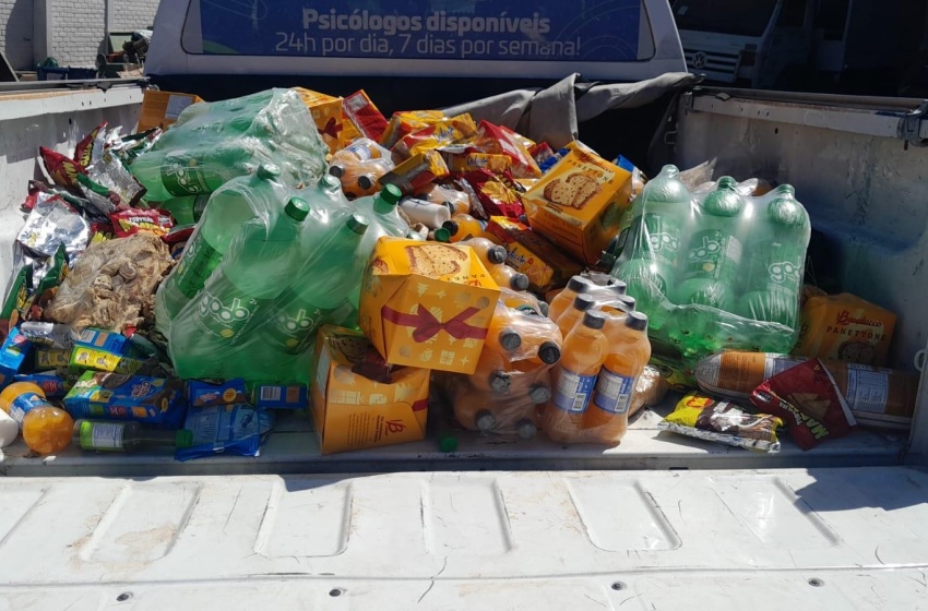 Visa apreende meia tonelada de alimentos impróprios em feira da Levada, em Maceió