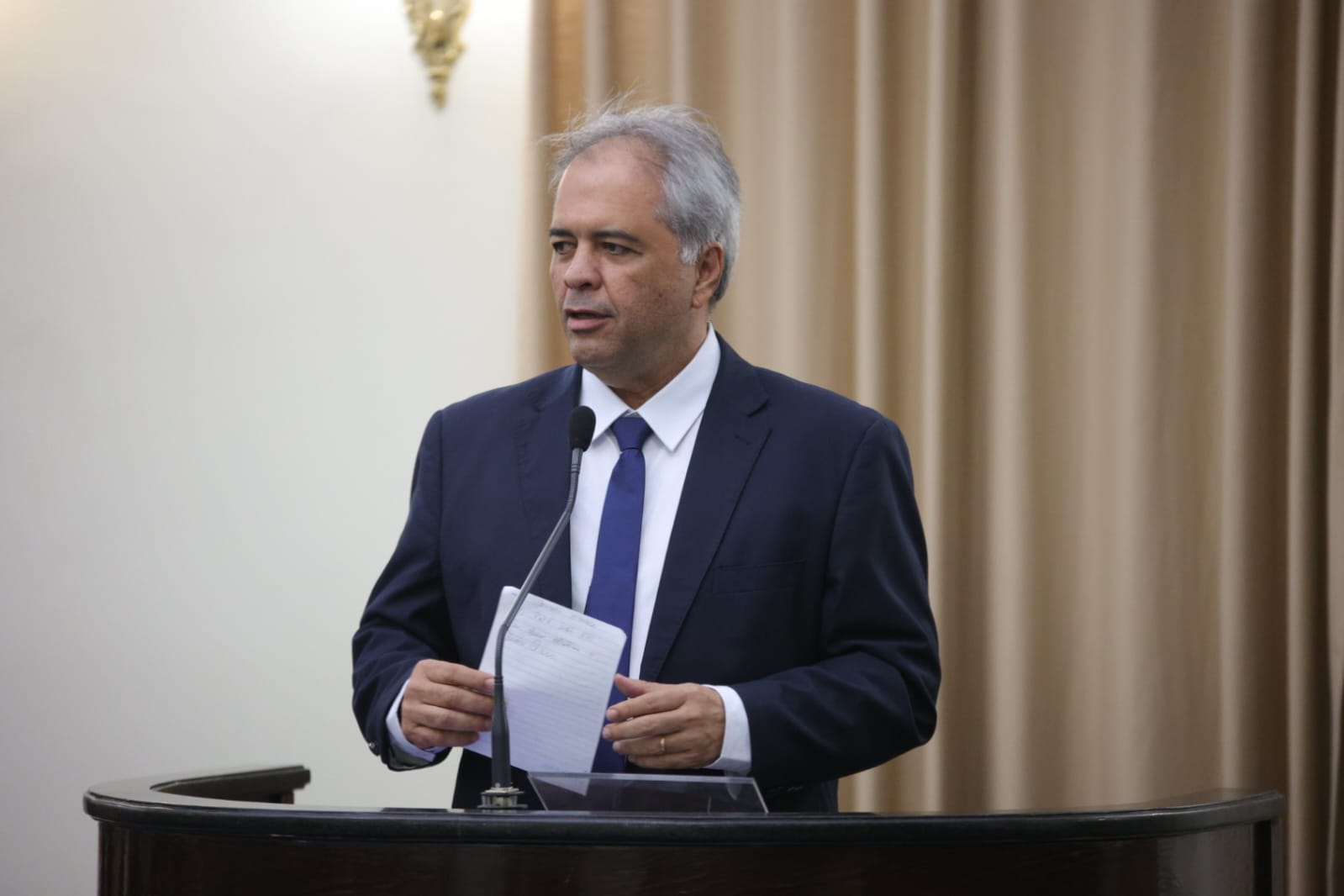 Assembleia libera medida para estabilizar preço do diesel