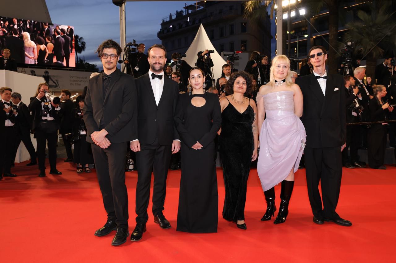 Filme de diretora alagoana brilha em Cannes e ganha prêmio