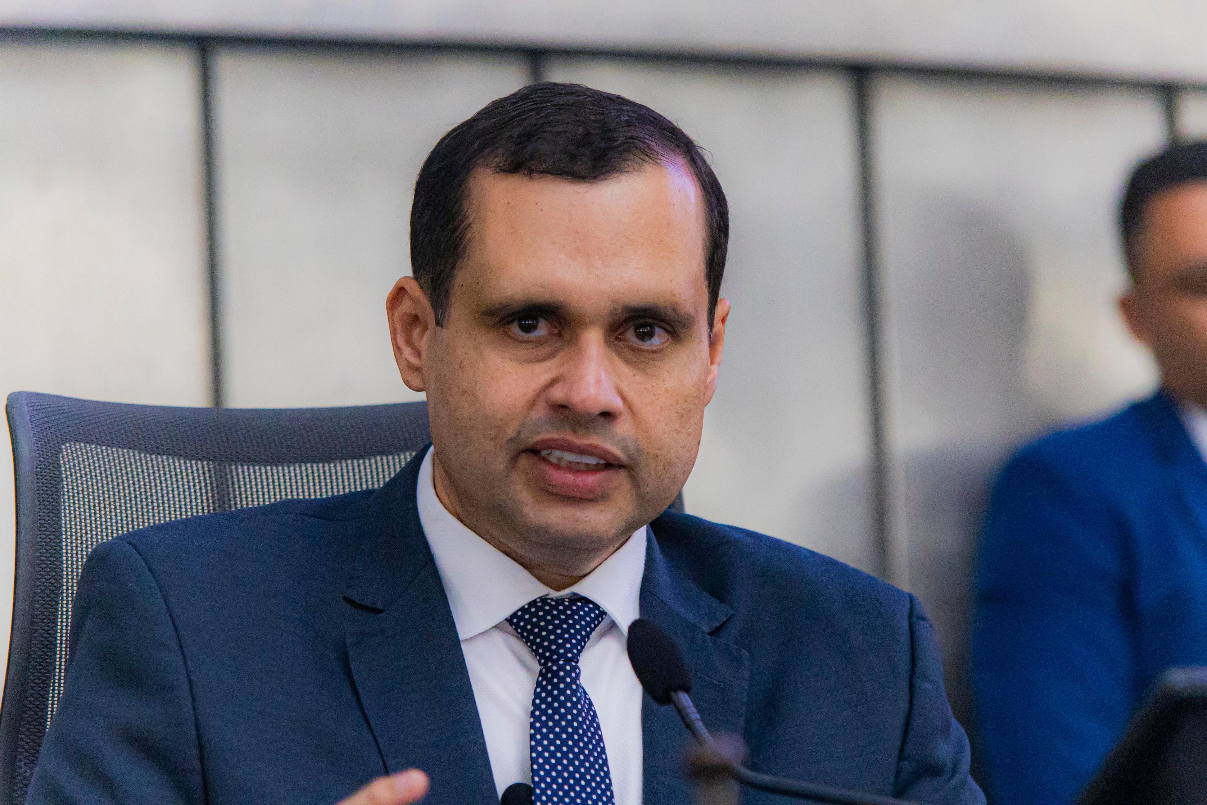 Aprovado PL  que garante prioridade no atendimento a pacientes com câncer