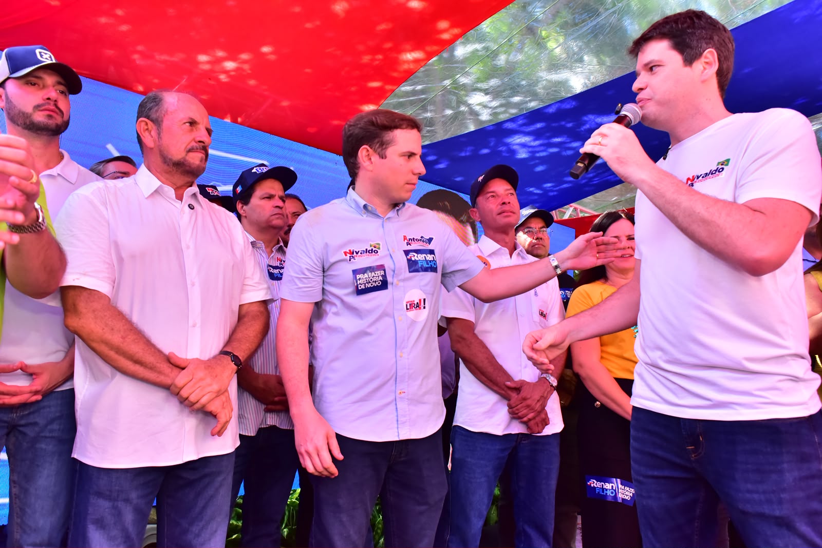 Davi Davino amplia alianças em evento de Nivaldo Albuquerque