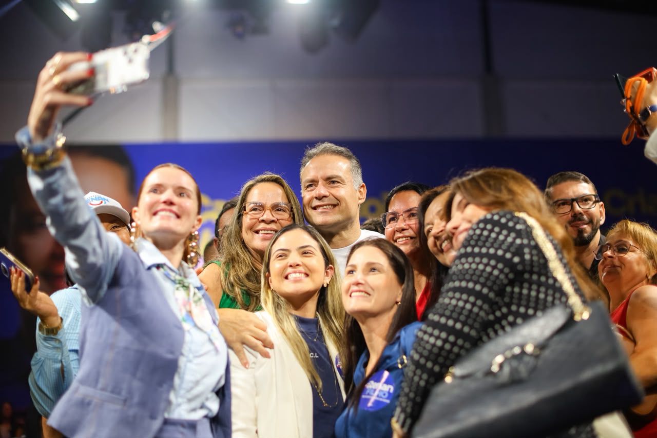 Renan abre série de debates para construir plano de governo com participação da sociedade