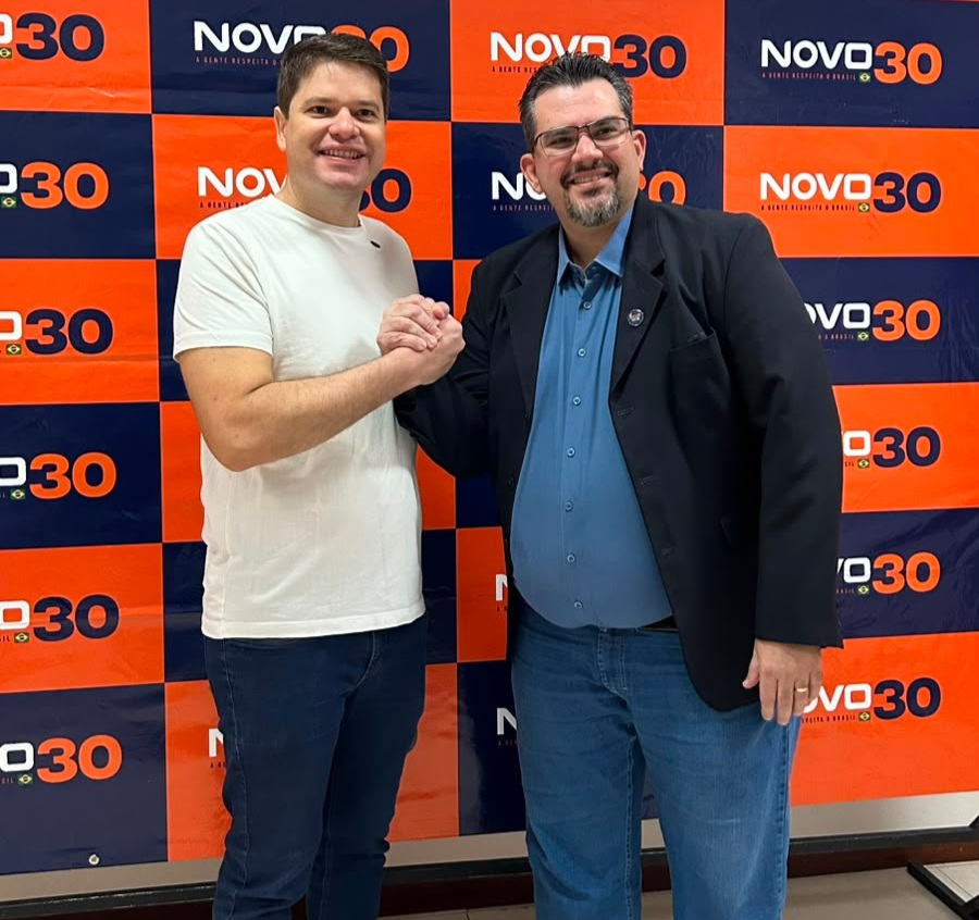 Davi Davino participa de convenção e reforça renovação em AL