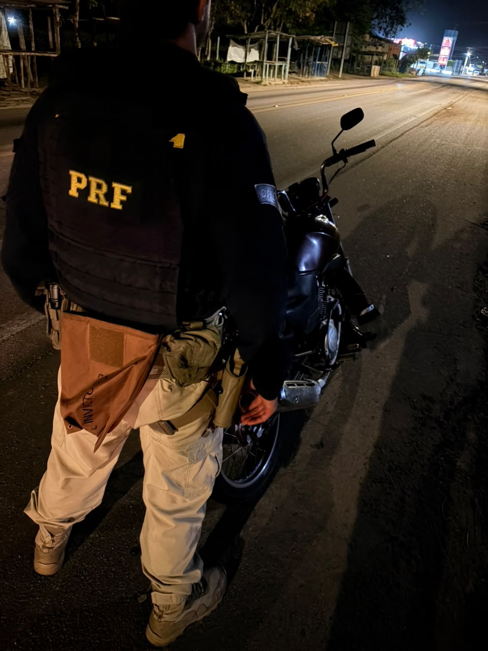 Homem é preso por receptação e PRF recupera moto adulterada