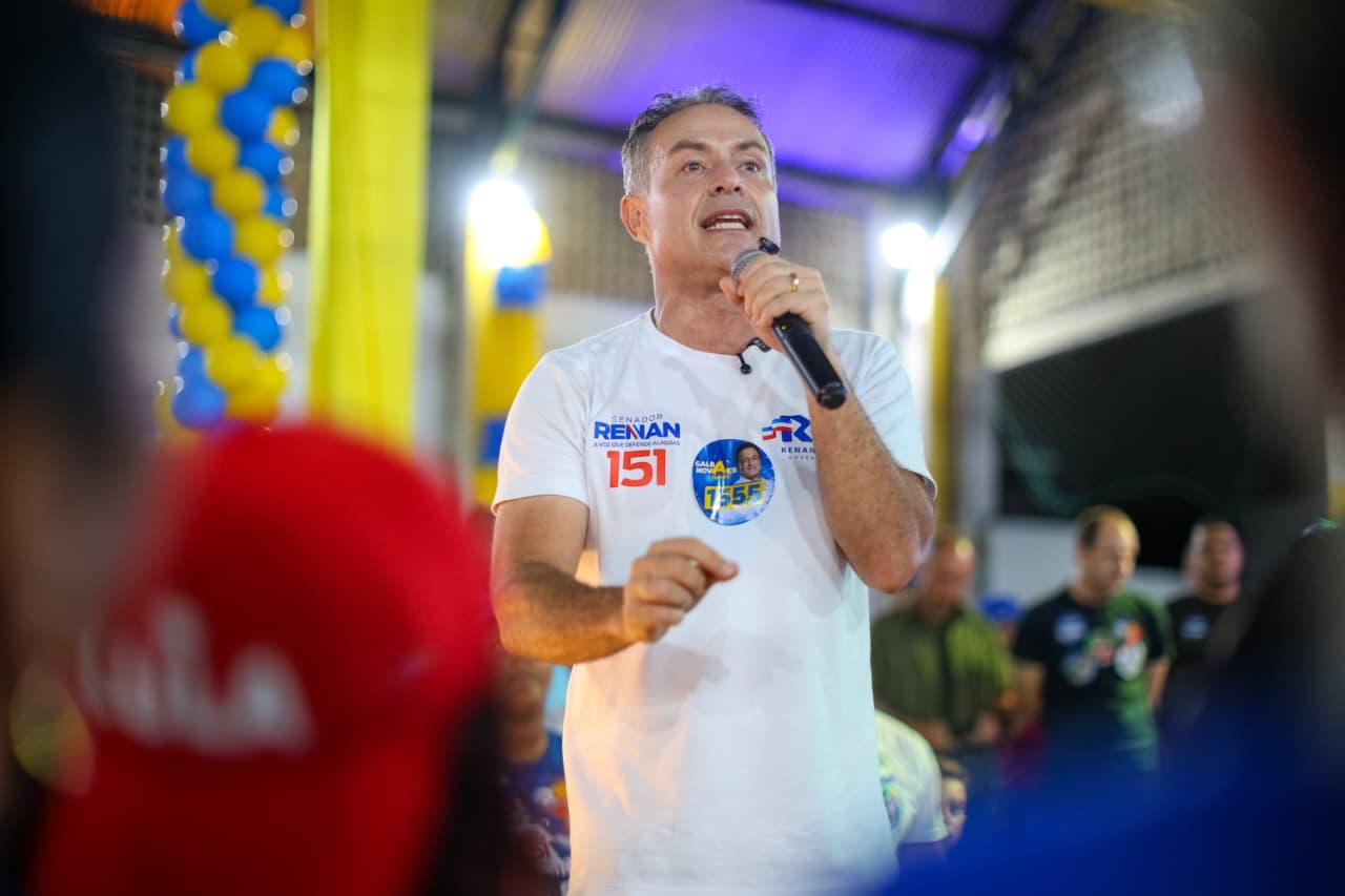 Com Galba e Marcelo Victor, Renan Filho lota ginásio no Tabuleiro