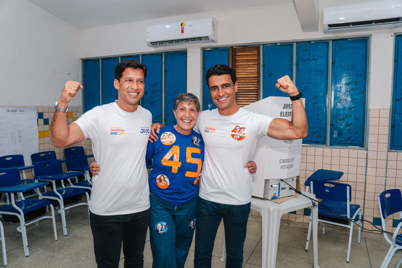 Em Arapiraca, JHC acompanha Célia Rocha na votação e diz que sua prioridade será a saúde: “Alagoas é uma só”