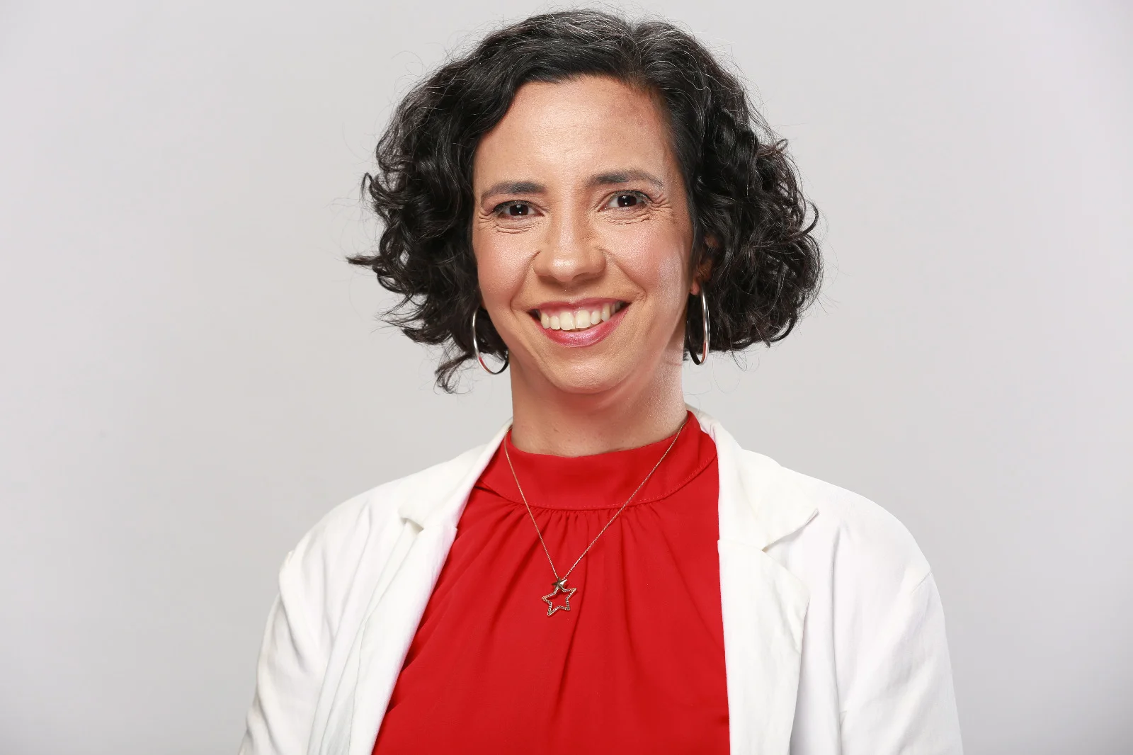 Elida Miranda lamenta retorno de Sílvio Camelo à ALE
