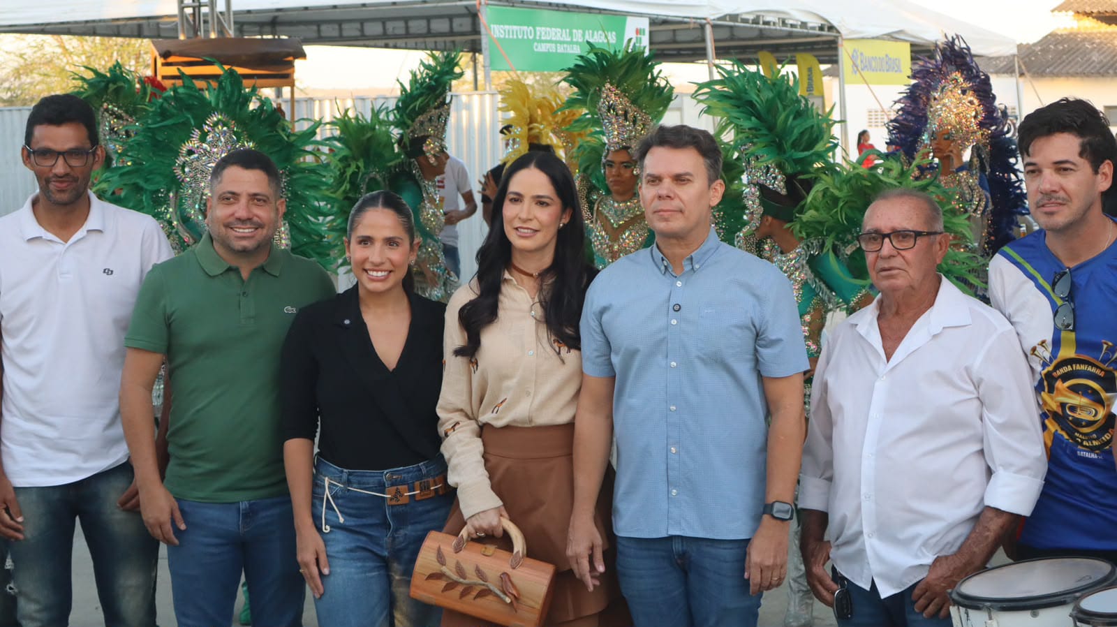 Expo Bacia Leiteira inicia edição com cerca de 500 animais e programação técnica