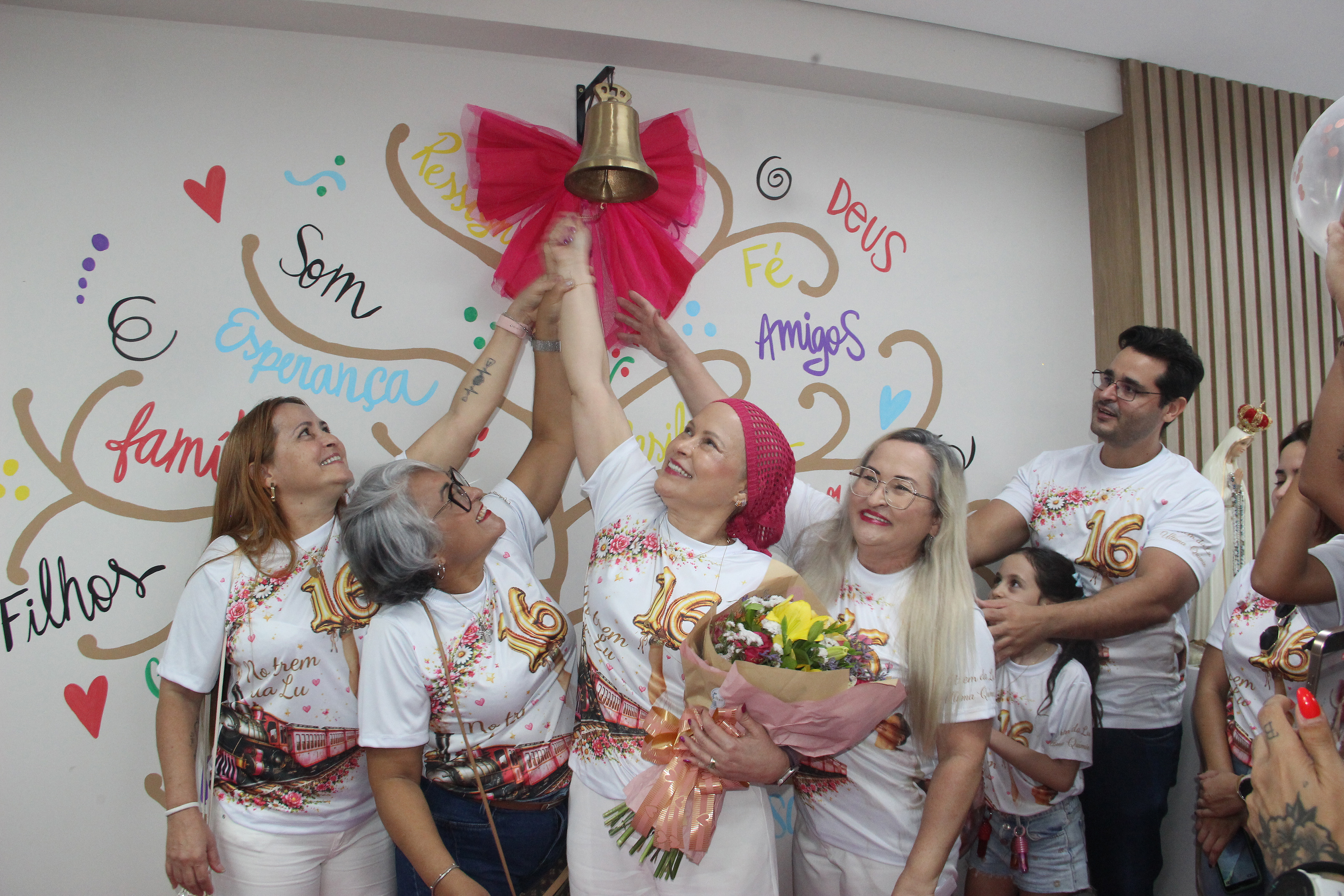 Enfermeira transforma luta contra o câncer em movimento de fé, acolhimento e esperança