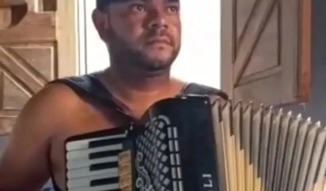 Sanfoneiro é encontrado morto em residência no município de Penedo
