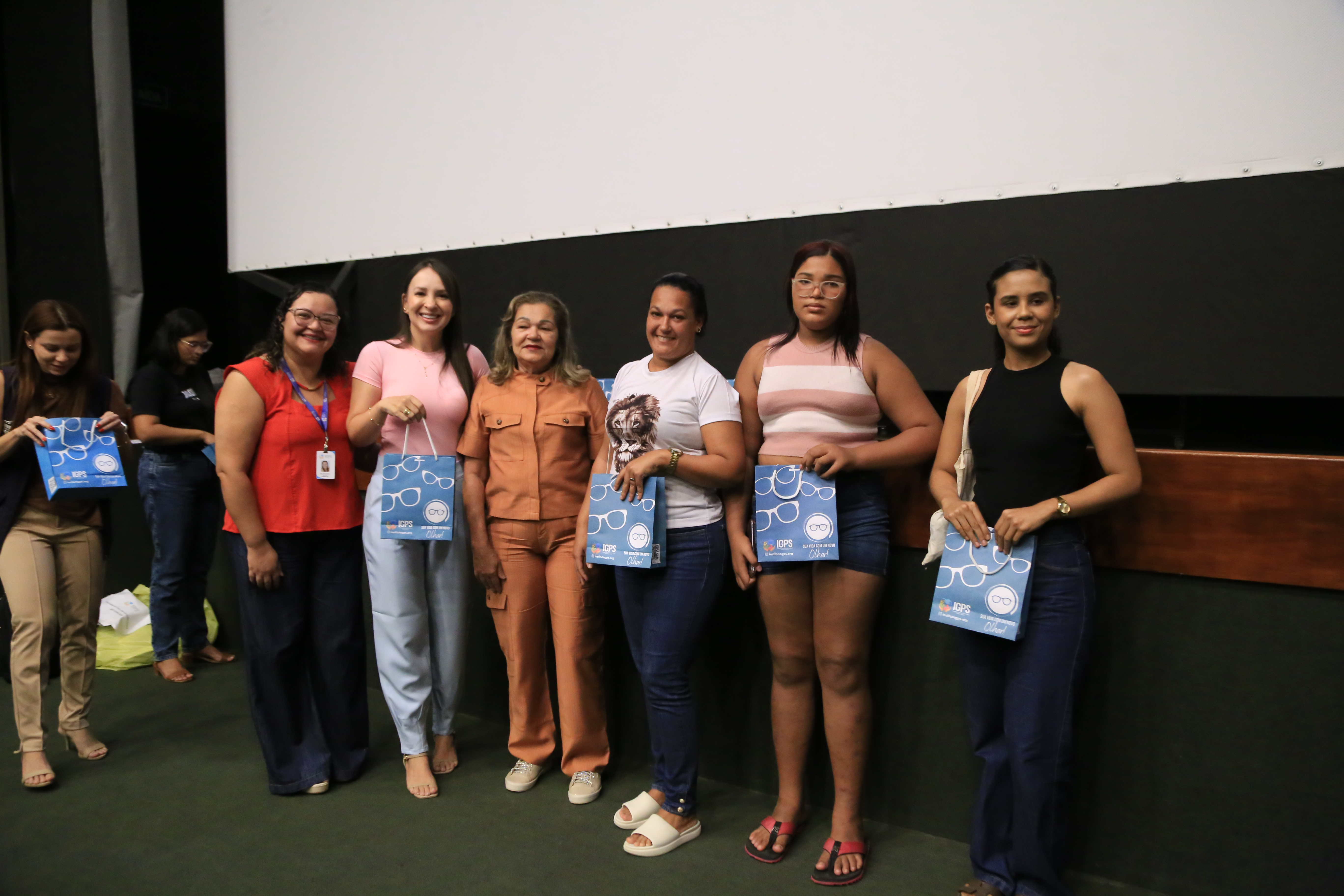 Penedo entrega 5.423 óculos por meio do Programa 'Sua Vida Com um Novo Olhar'