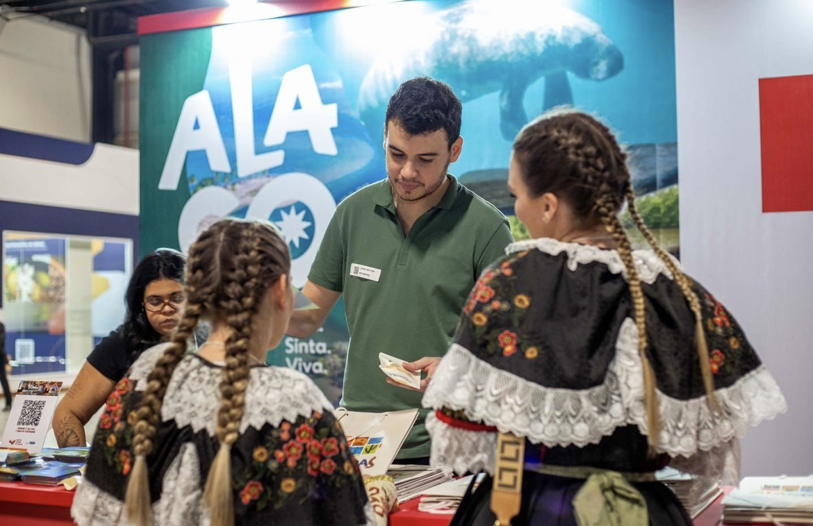 Maragogi amplia conexões e reforça protagonismo no turismo nacional durante o Salão do Turismo 2025