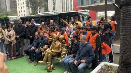 São Paulo inaugura banco gigante em homenagem a Mauricio de Sousa