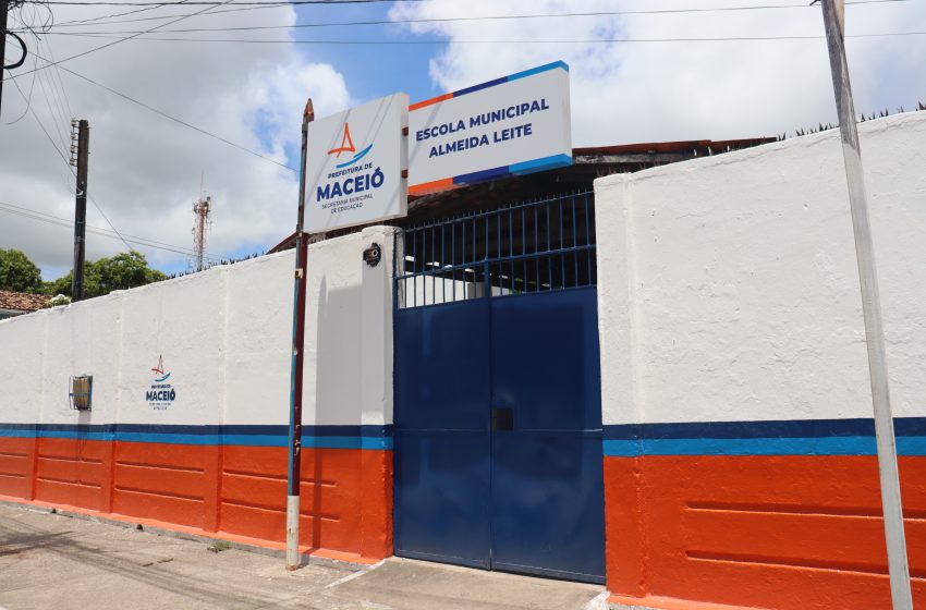 Pais ou responsáveis têm até hoje (18) para confirmar a matrícula de alunos de transferência interna