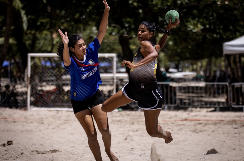 Pajuçara recebe Jogos de Verão e transforma orla em palco de esporte e lazer