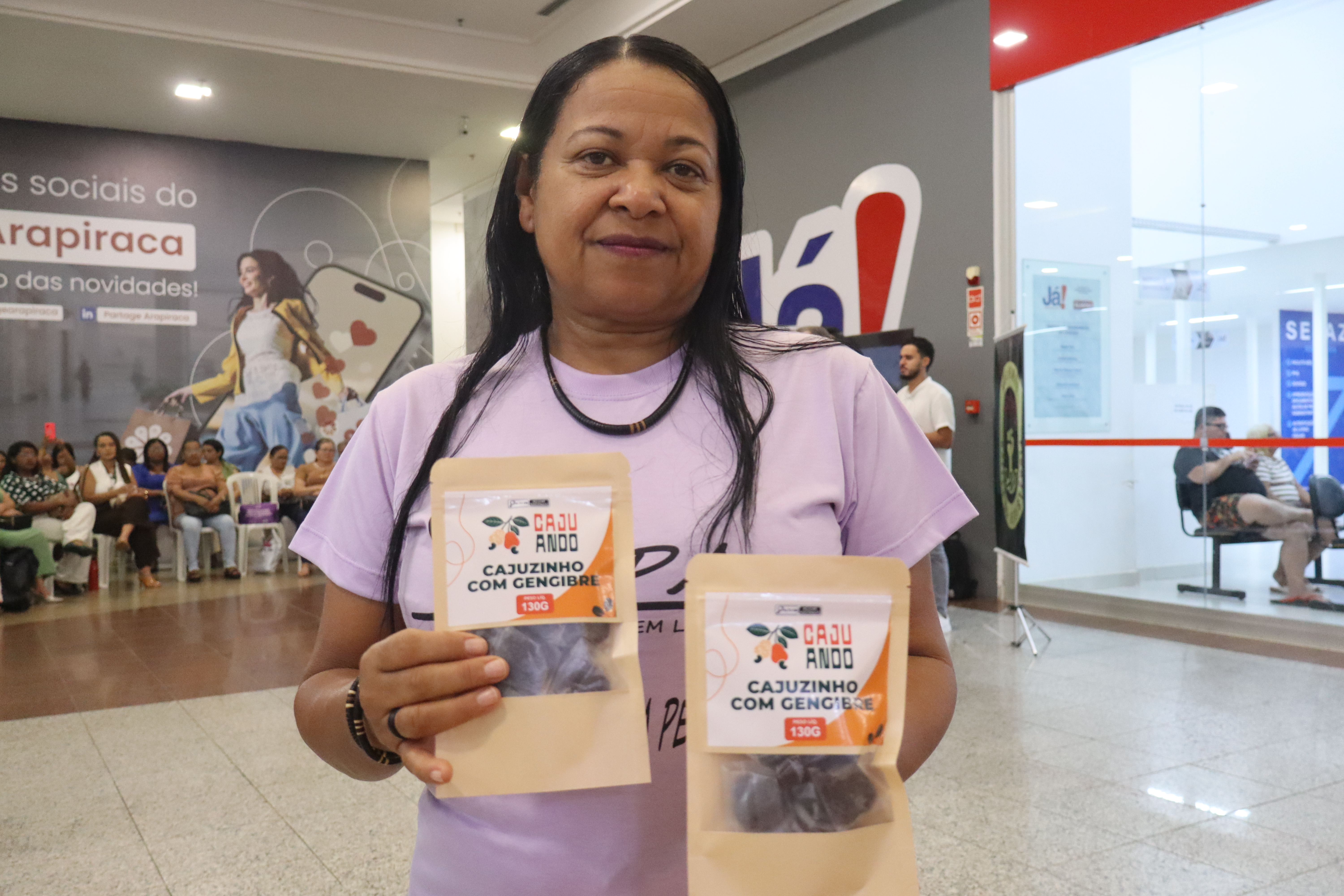 Coopcam aposta em inovação e lança doce de caju com gengibre