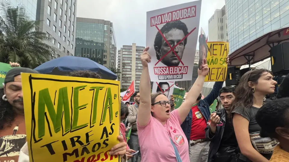 Relatores da ONU cobram a Meta por interferência na eleição do Brasil