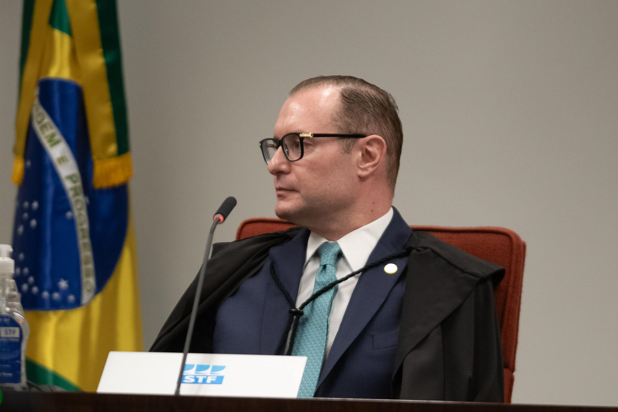 Zanin prorroga horário de votação até as 19h em todo o Brasil