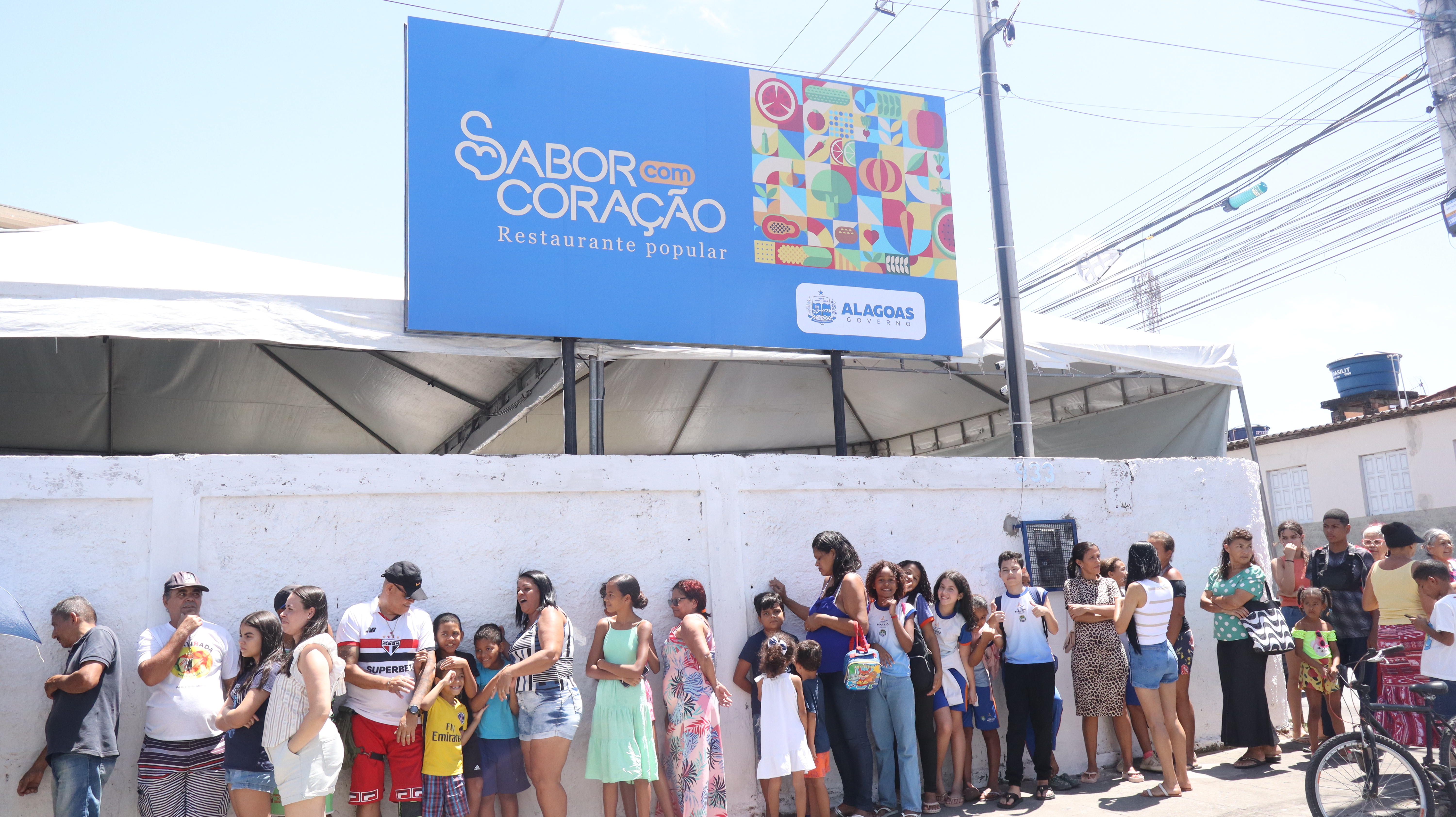 Restaurante Popular é inaugurado no Jacintinho com refeições a preços acessíveis
