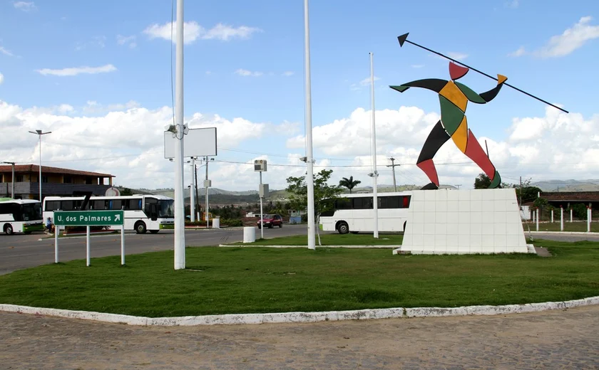 Idoso é atropelado por motocicleta e fica ferido em União dos Palmares
