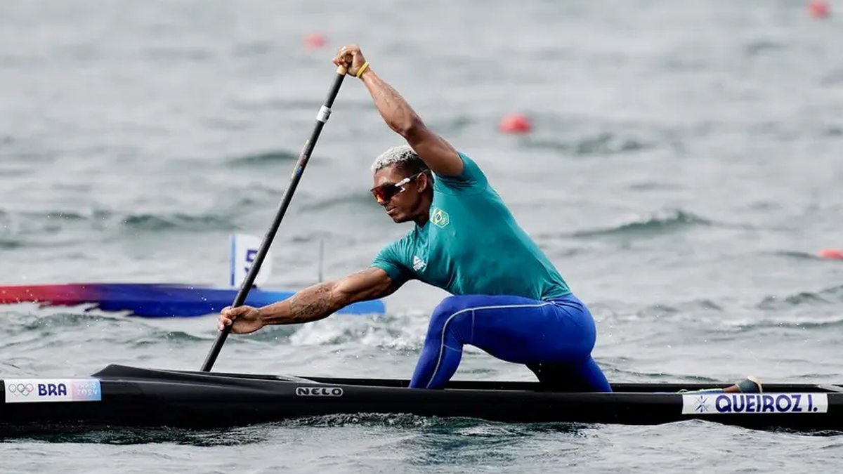 Flamengo encerra projeto da canoagem e dispensa Isaquias Queiroz