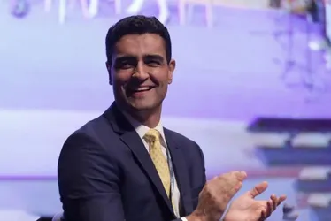 JHC avança nas articulações para deixar Prefeitura e disputar governo