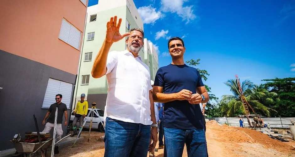 JHC embaralha o jogo e pode tirar Arthur Lira do páreo para o Senado