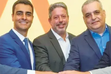 JHC fecha acordo com Lira e Gaspar e agora é tudo ou nada ao governo